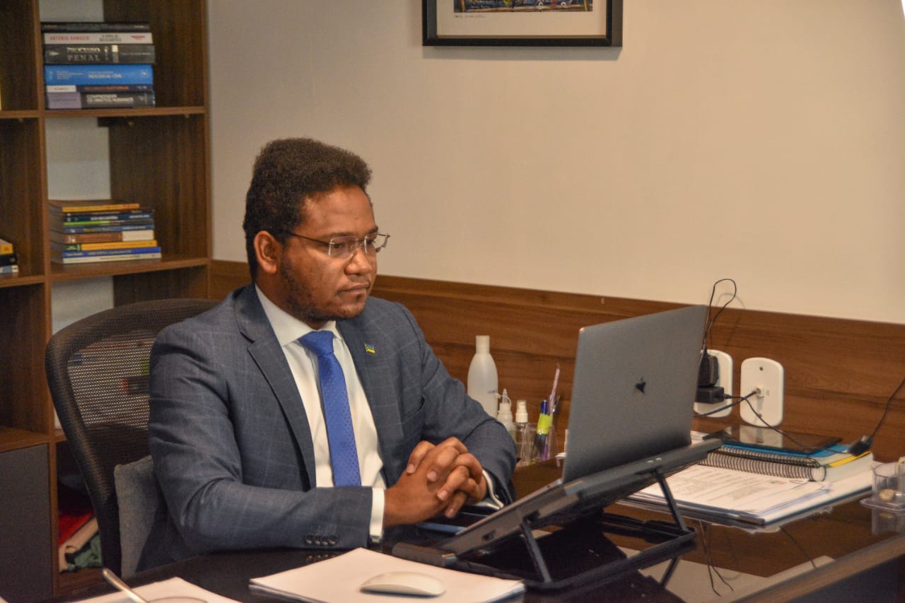 ‘Não é Justo’: contrário ao retorno das aulas presenciais, Dudu Tavares requer que vereadores também voltem as sessões físicas na CMM