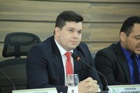 Acácio Favacho anuncia aprovação de projeto de Lei pela ALAP que assegura doação de terreno à Câmara   