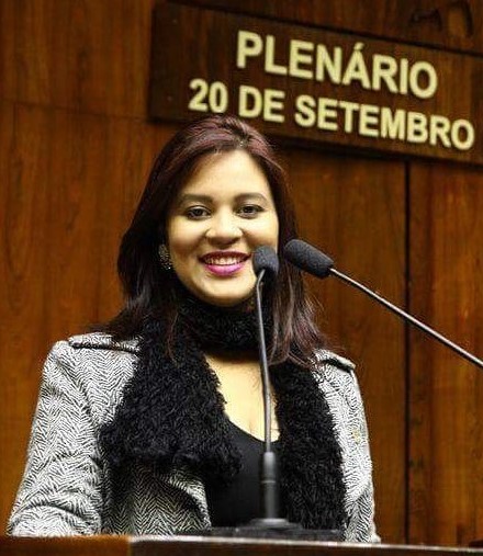 Adrianna Ramos participa do Encontro Nacional de Vereadoras, Assessoras, Diretoras, Procuradoras e Servidoras de Câmaras Municipais.