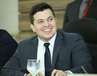 Câmara aprova projeto de Acácio Favacho para ajudar no combate ao Aedes aegypti.