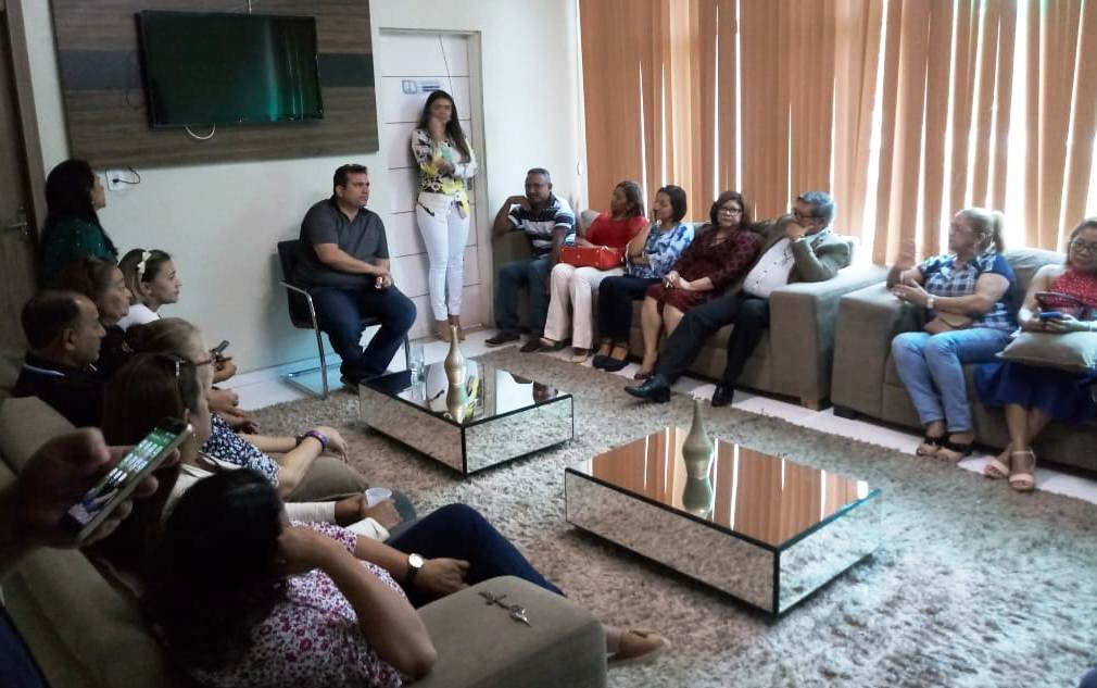 Servidores da CMM são recebidos pelo presidente Ruzivan Pontes