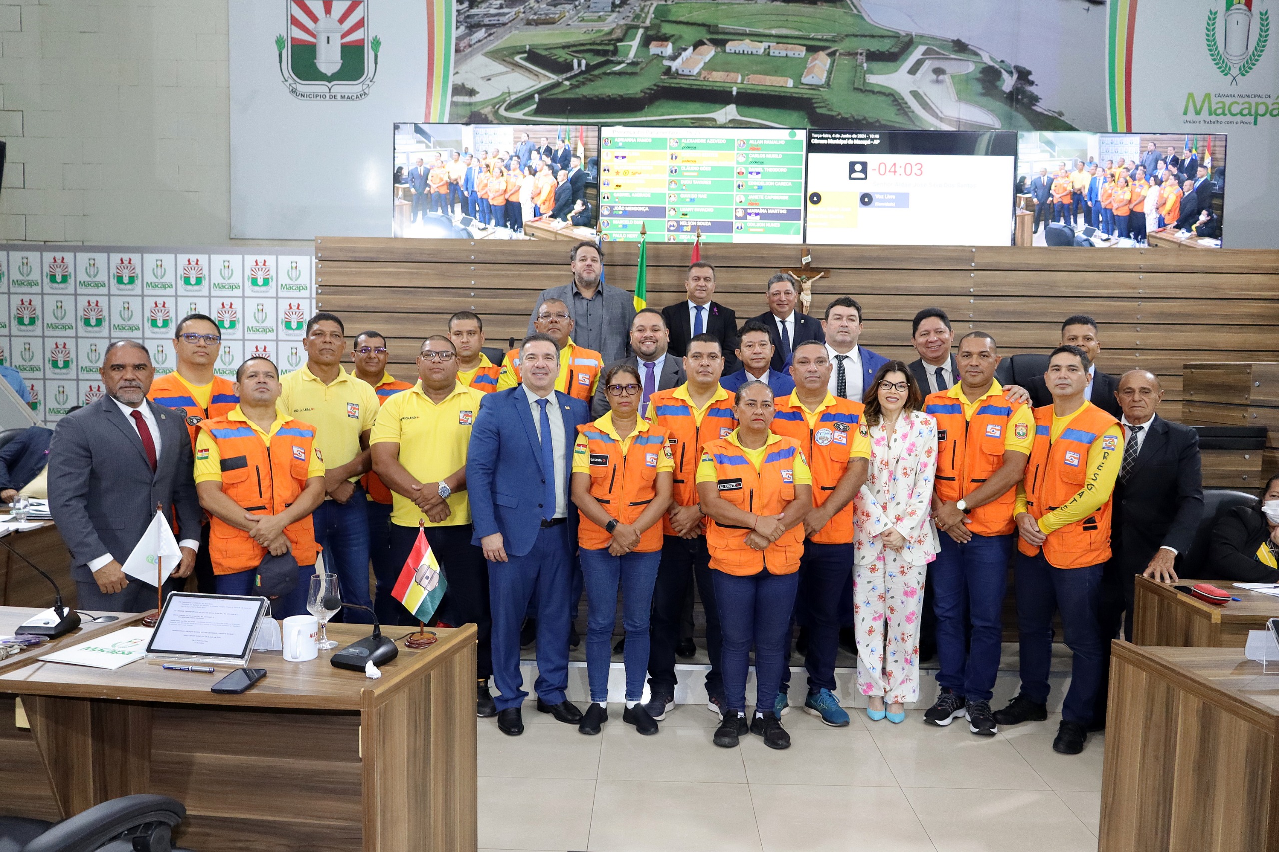 Câmara dos Vereadores Reconhece Trabalho da Defesa Civil em Missão Humanitária no Rio Grande do Sul