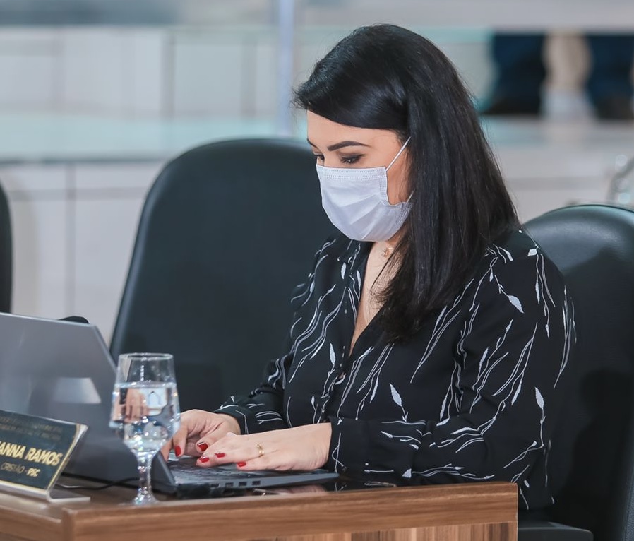 Câmara Municipal de Macapá aprova requerimentos e indicações da vereadora Adrianna Ramos