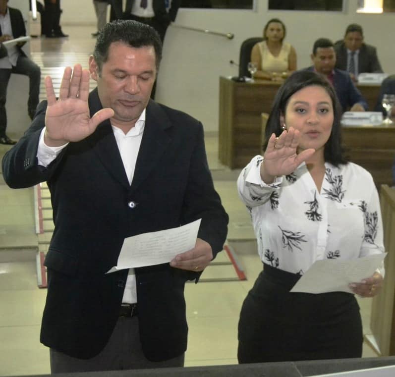 Câmara Municipal de Macapá empossa dois novos vereadores
