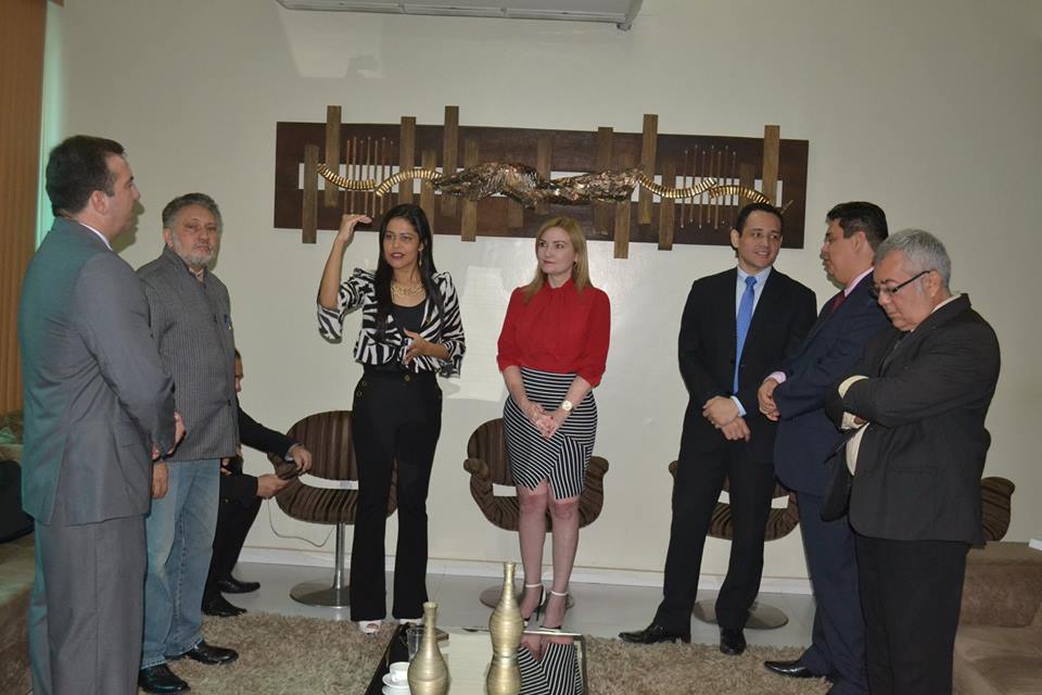 Câmara Municipal formaliza parceria com a Escola do Legislativo Estadual.