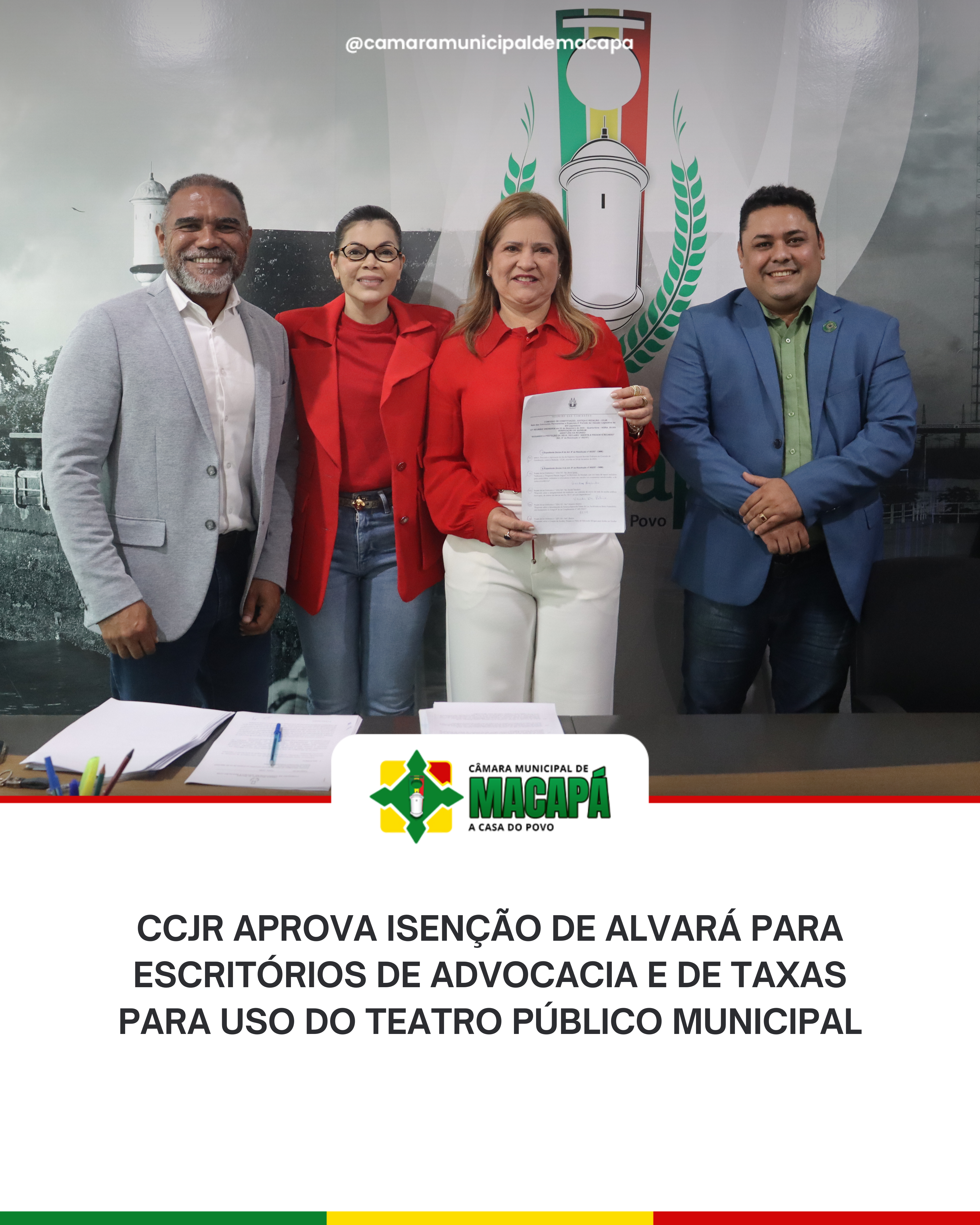 CCJR aprova isenção de alvará para escritórios de advocacia e de taxas para uso do teatro público municipal