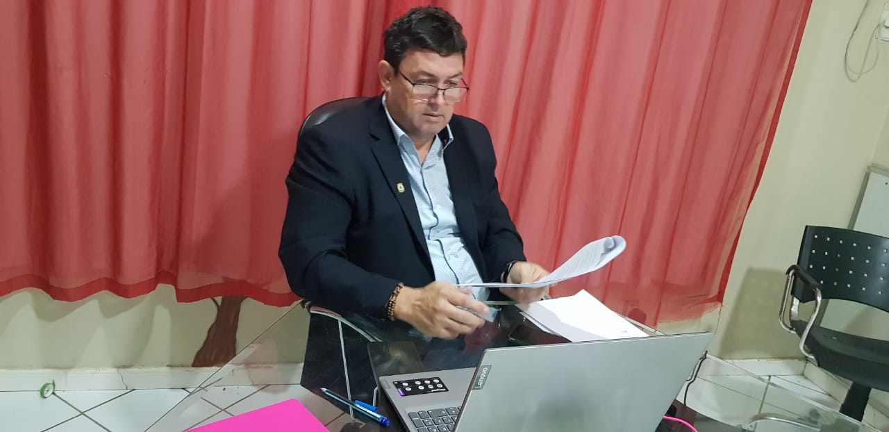 CMM aprova Moção de Aplausos aos profissionais da saúde, proposta pelo vereador Paulo Nery