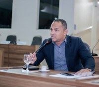 Didio Silva requer benefícios para Macapá.