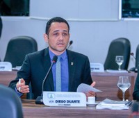 Diego Duarte pede asfaltamento para seis bairros da capital