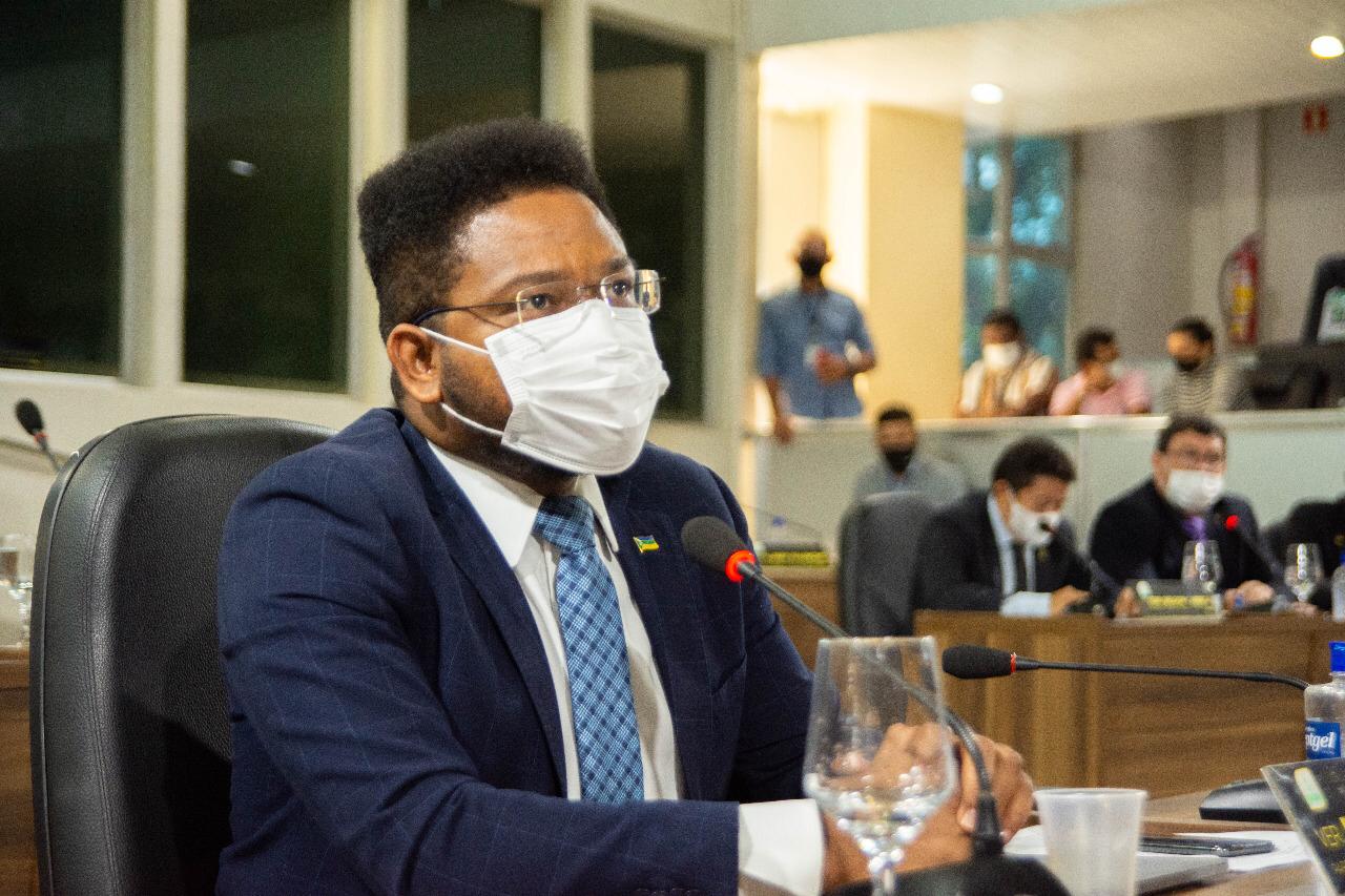 Dudu Tavares defende construção de espaço para pets, reforma de arena e melhorias de vias na capital  