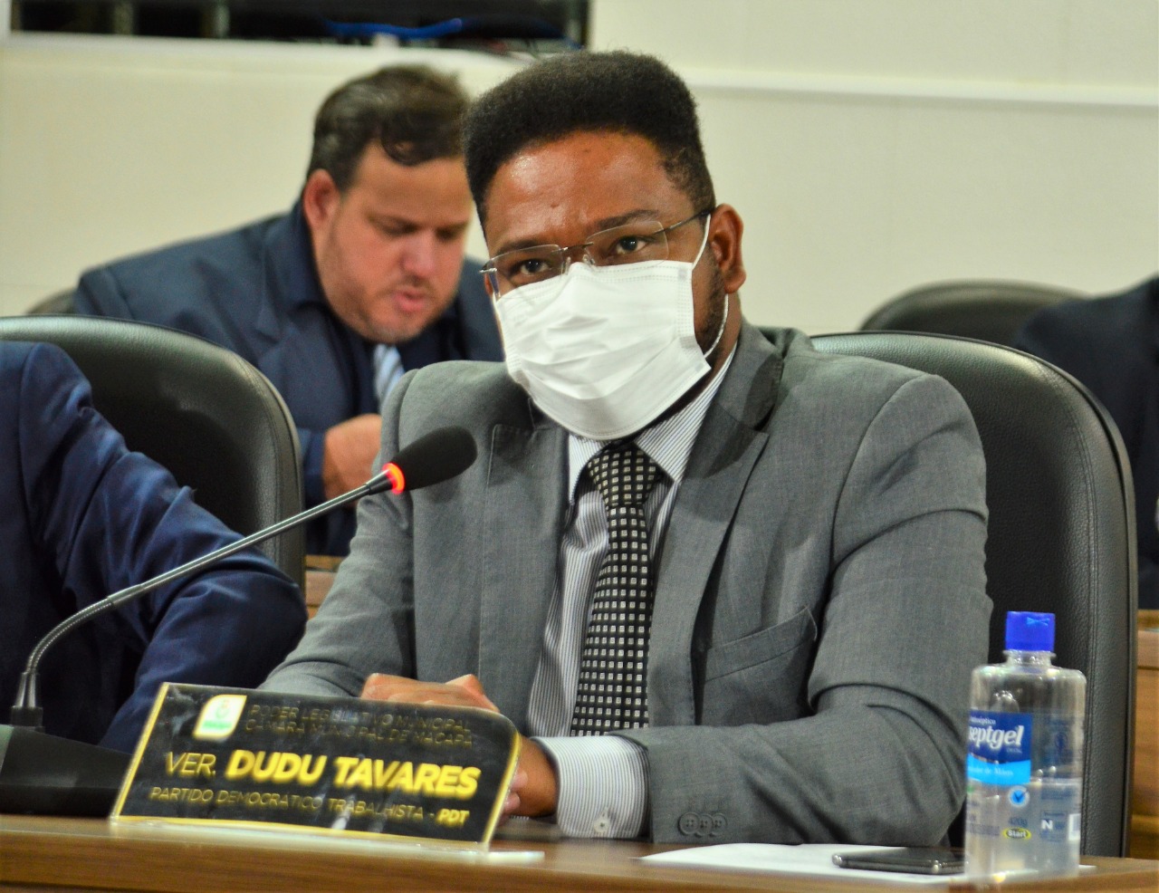 Dudu Tavares reivindica melhoria na trafegabilidade e segurança em ruas da Capital