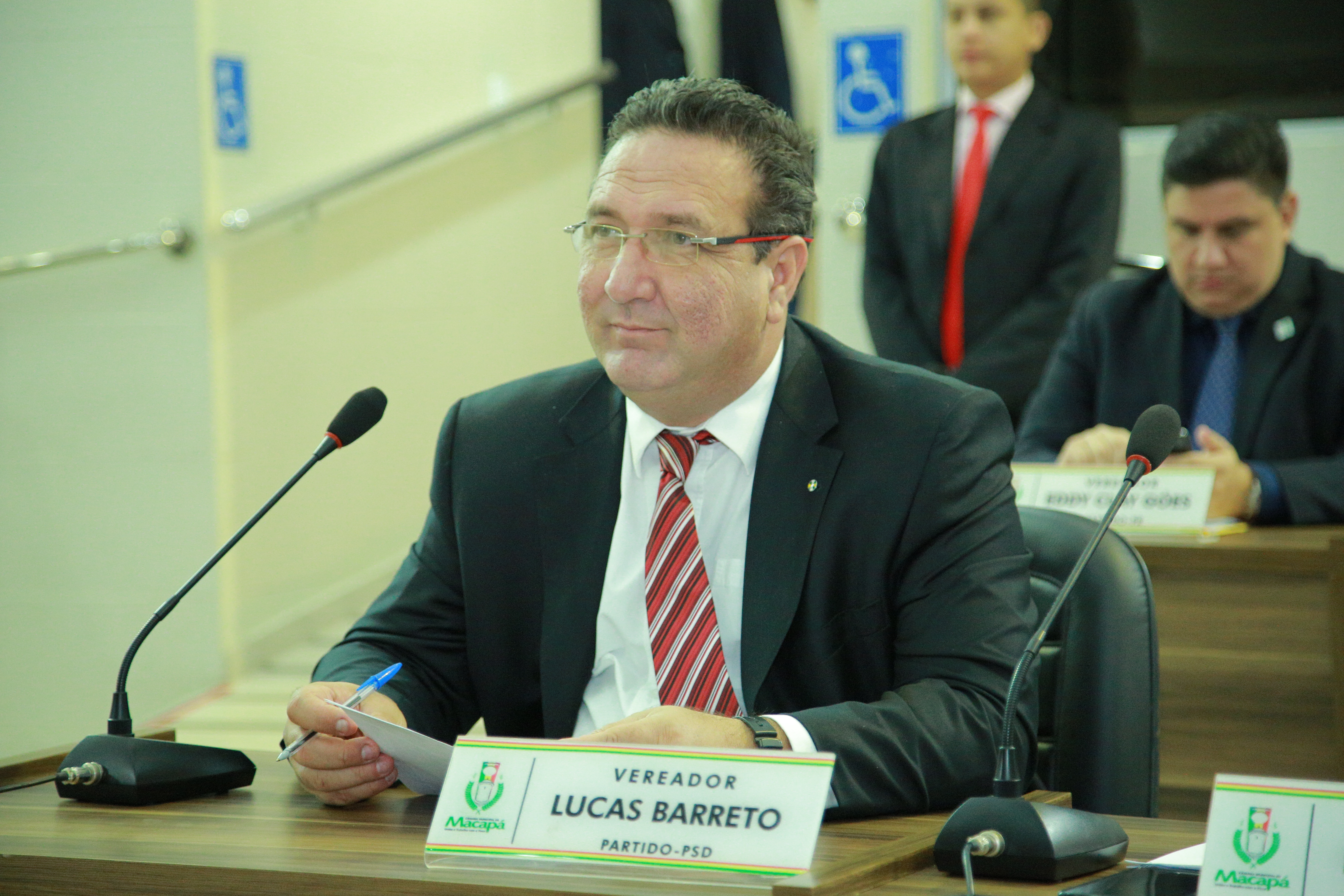 Estacionamento rotativo é debatido na Câmara Municipal de Macapá.