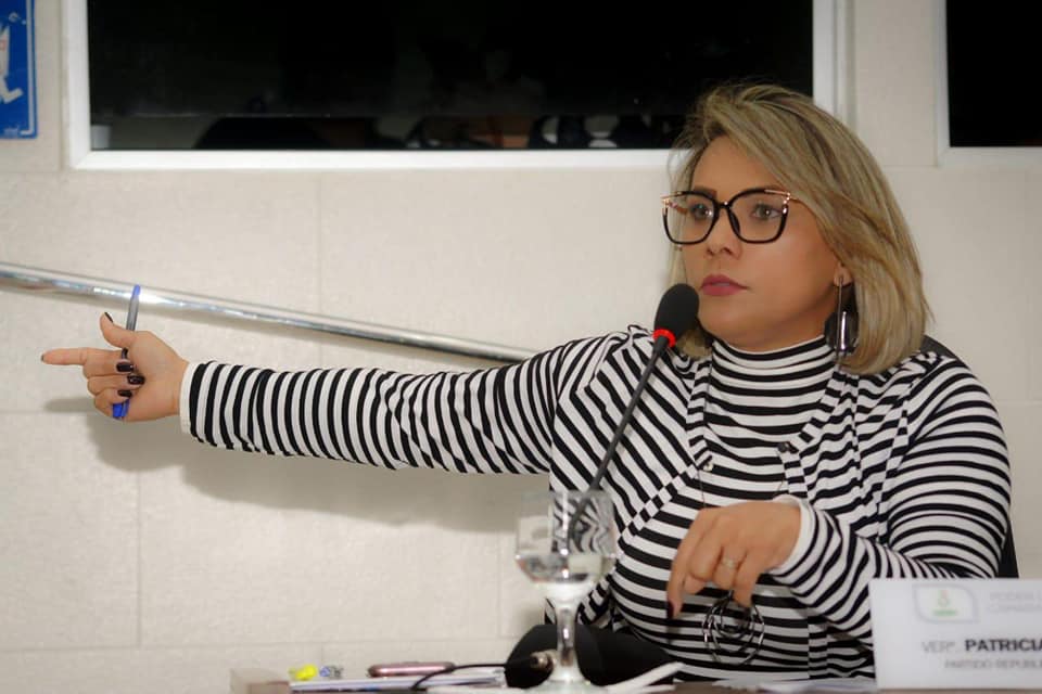 Gabinete Móvel Popular chega no bairro Marabaixo