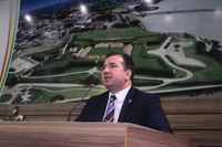 Impasse entre diretora e professores da Escola Municipal Raimunda Lima Gudes volta a ser debatido na Câmara de Vereadores