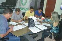 Membros da CCJR se reúnem para avaliar projetos