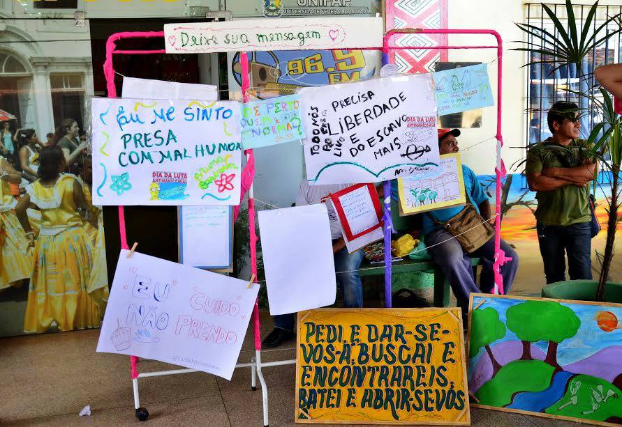 MICRO-REDE DE ASSISTÊNCIA AO COMPORTAMENTO SUICIDA E  AUTOAGRESSÃO NÃO SUICIDA