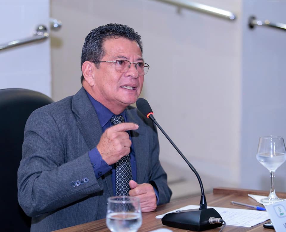 Nelson Souza intercede por mais infraestrutura nos bairros Pacoval, Buritizal e Trem