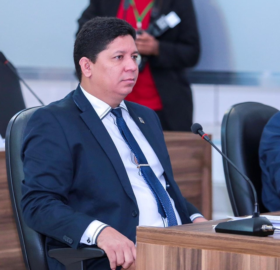 Odilson Nunes quer melhorar a iluminação pública do Parque dos Buritis e Brasil Novo