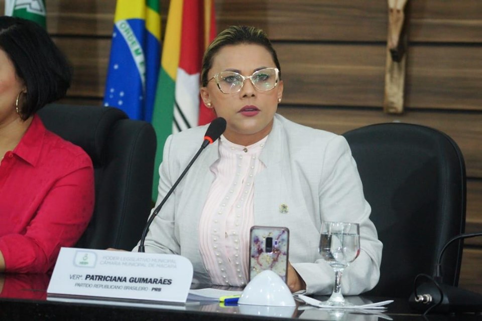 Patriciana Guimarães consegue linha de ônibus para o bairro Amazonas e transformador para o bairro Sol Nascente 