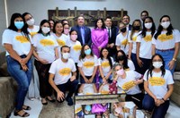 PL que altera vencimentos de profissionais da educação municipal é apresentado e lido na CMM