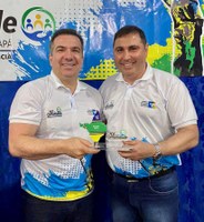 Presidente da Câmara Municipal de Macapá é homenageado pelo TCE/AP
