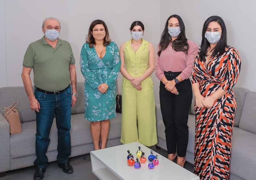 Procuradoria Especial da Mulher da CMM firma novas parceiras para levar ações do Outubro Rosa aos distritos de Macapá