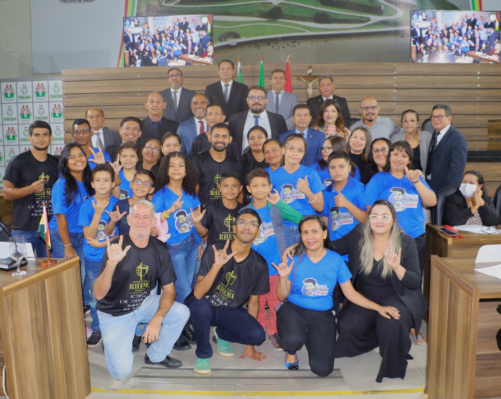 Professor surdo defende implantação do ensino Bilingue nas escolas públicas na Tribuna da CMM 