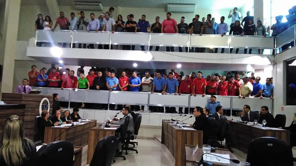 Projeto de legalização da UBER foi rejeitado na CMM por inconstitucionalidade