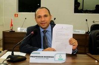 Projeto de Lei que trata de vagas em estacionamento para pessoas com necessidade especial é aprovado na Câmara