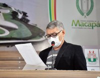 Promotor de justiça Roberto Alvares usa a tribuna da CMM e avalia a educação amapaense