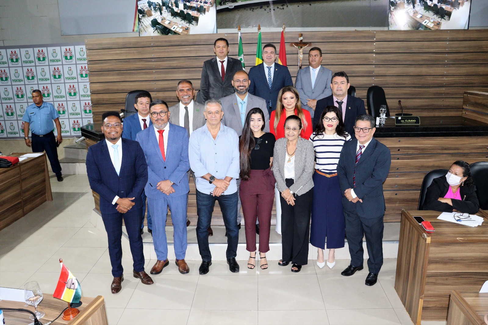 Representante de donos de lanchonetes e trailers de Macapá faz uso da Tribuna