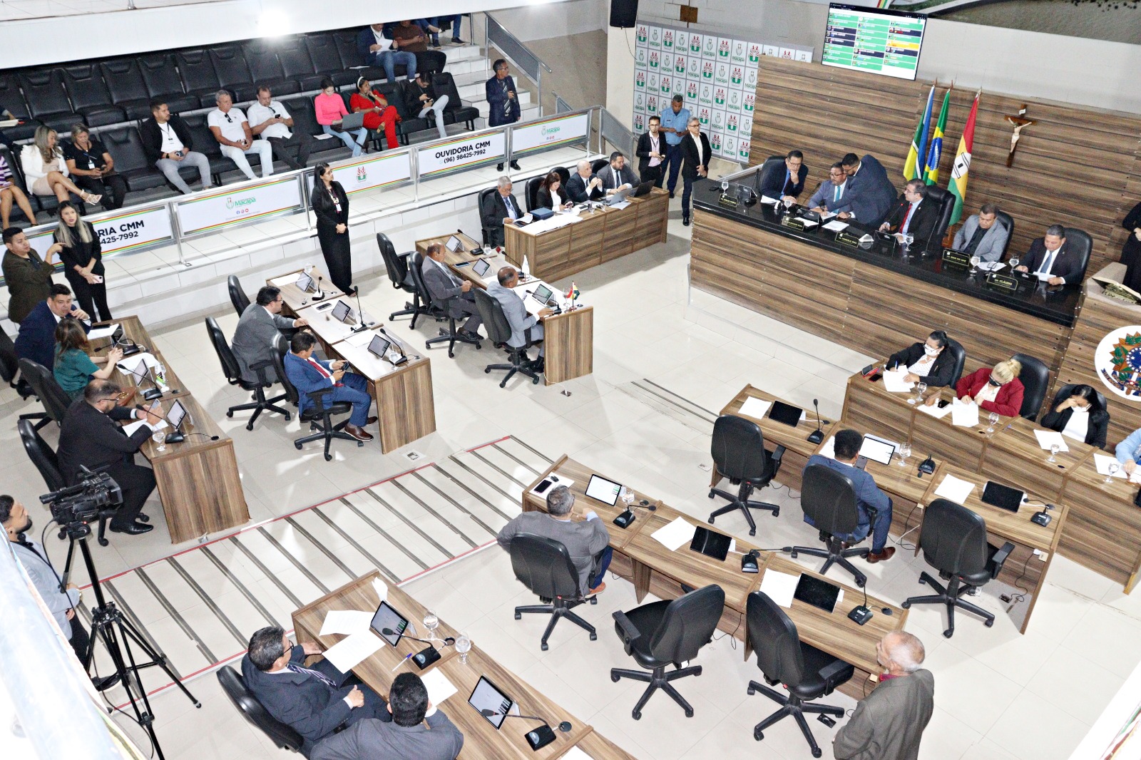 Segunda Sessão da Câmara de Vereadores é marcada por intensos e acirrados debates