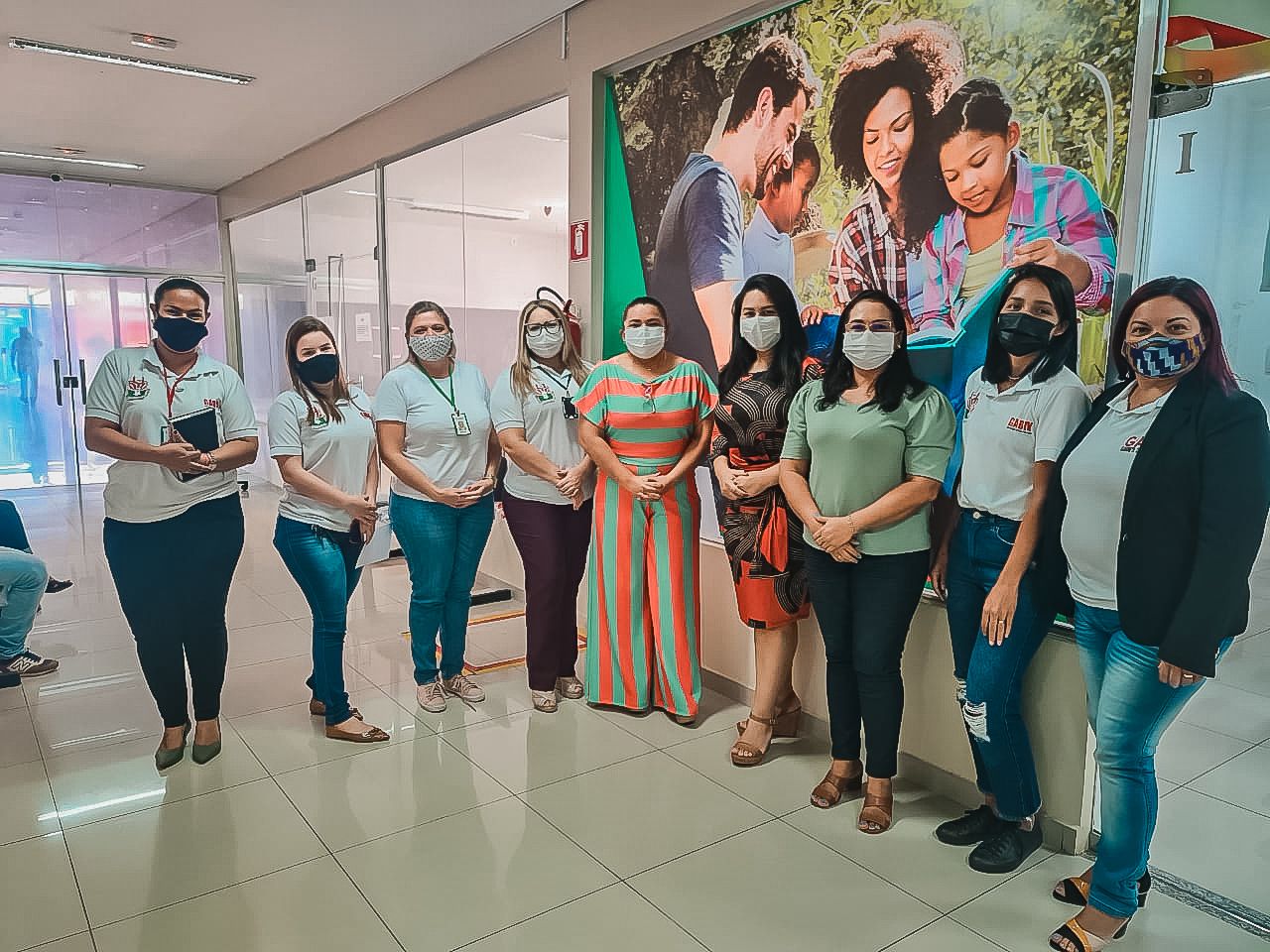 Titular da Procuradoria da Mulher da Câmara Municipal de Macapá faz visita a vice-prefeita Mônica Penha