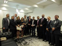 Vereador Acácio Favacho lidera comitiva em Brasília que articula modernização da Câmara Municipal de Macapá    