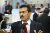 Vereador Antônio Grilo reclama do abandono da Escola Estadual Barão do Rio Branco.