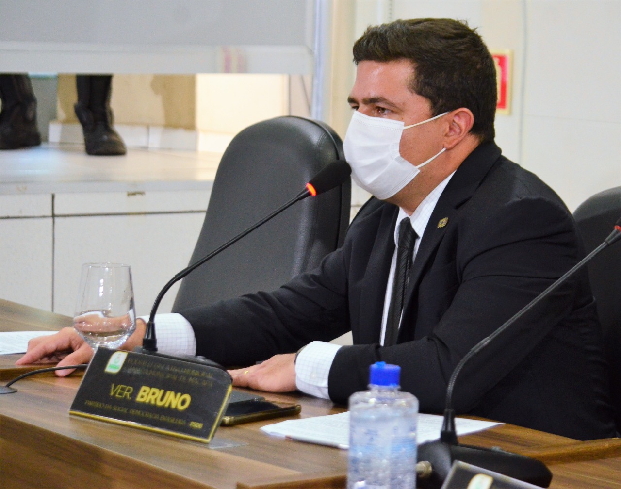 Vereador Bruno Santos aponta problemas no bairro Universidade