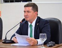Vereador Bruno Santos defende limpeza e pavimentação para os Bairros Jardim Felicidade e Brasil Novo