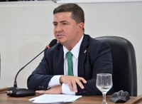 Vereador Bruno Santos requer faixa para pedestre nos bairros Jesus de Nazaré e Perpétuo Socorro