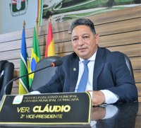 Vereador Cláudio busca melhorias para cinco bairros de Macapá