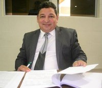 Vereador Cláudio intervém por melhorias para o Marabaixo.