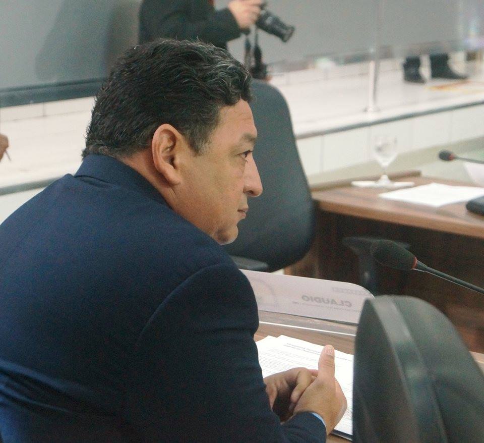Vereador Cláudio questiona gastos da Prefeitura de Macapá com aluguel de carros