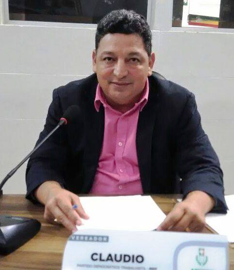 Vereador Cláudio Rodrigues opina sobre PL que trata do transporte alternativo