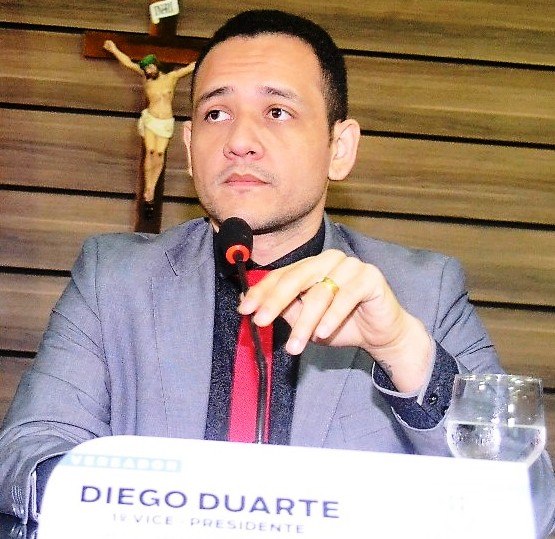 Vereador Diego Duarte aprova novos requerimentos cobrando serviços públicos