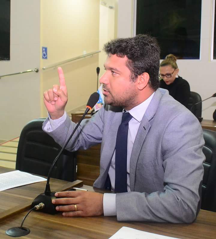 Vereador Diogo Senior propõe melhorias para os distritos de Macapá