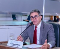 Vereador Dreiser Alencar busca melhorais para os bairros Santa Rita e Jardim Felicidade