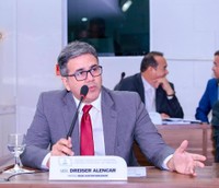 Vereador Dreiser Alencar requer infraestrutura para os bairros Jesus de Nazaré, Buritizal e Marabaixo
