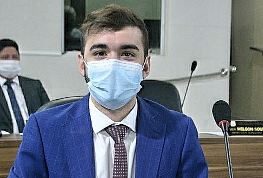 Vereador Dudu Barbosa propõe cassar Alvará de postos que revendem combustíveis adulterados