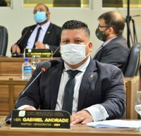 Vereador Gabriel Andrade aprova PL que institui o Maio Laranja para combater o abuso e à exploração sexual de crianças e adolescentes em Macapá