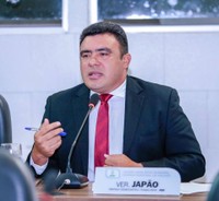 Vereador Japão Baia reclama benefícios para os bairros Buritizal e Novo Buritizal.