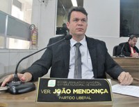 Vereador João Mendonça busca ação da prefeitura para os Bairros Universidade, Jardim Felicidade I, Araxá e Novo Horizonte